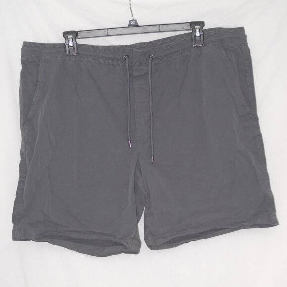 2XL 44-46 8.5” Inseam Drawstring Waist Mens Gray Shorts 3 Pockets EUC - Picture 1 of 3
